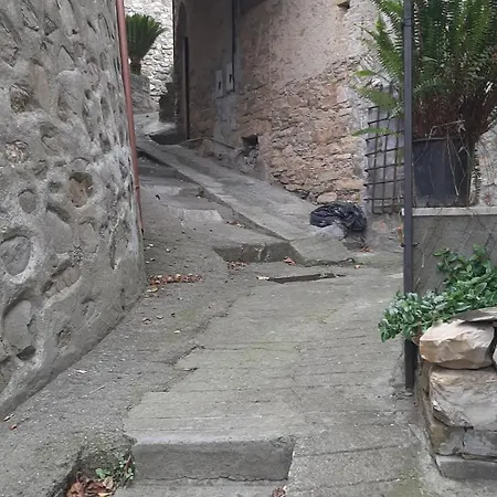 Сasa de vacaciones La Casetta Di Dora *